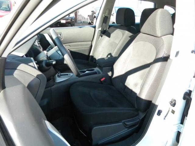 Nissan Rogue 2010 photo 5