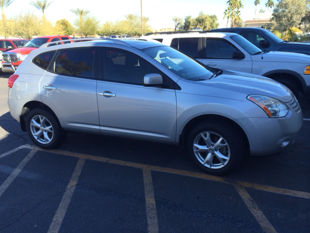 Nissan Rogue 2010 photo 2