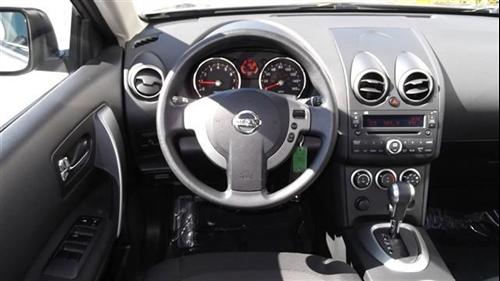 Nissan Rogue 2010 photo 3