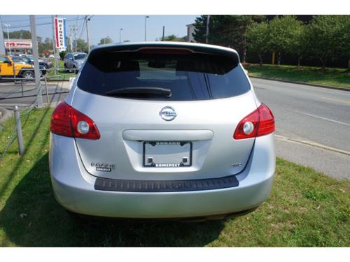 Nissan Rogue 2010 photo 1