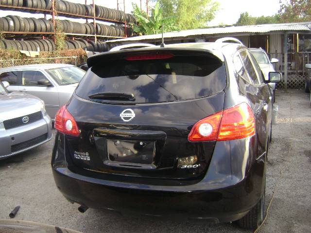 Nissan Rogue 2010 photo 3