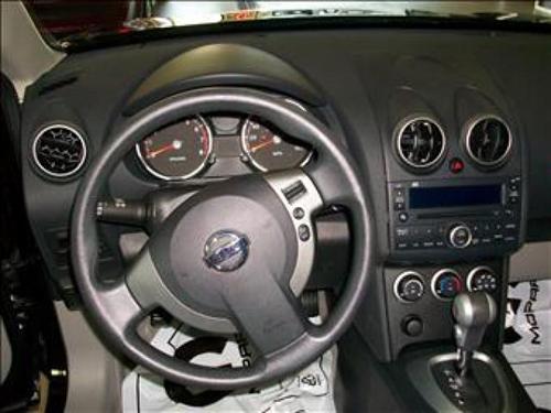 Nissan Rogue 2010 photo 4