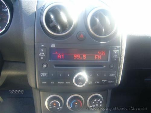 Nissan Rogue 2010 photo 1