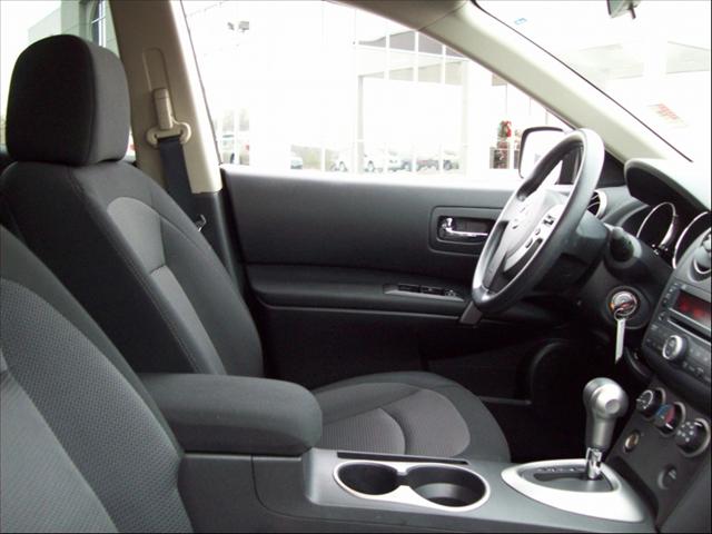 Nissan Rogue 2010 photo 4