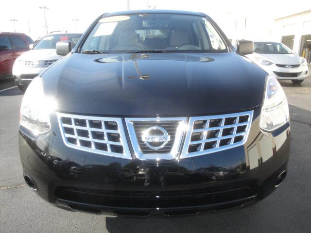 Nissan Rogue 2010 photo 1