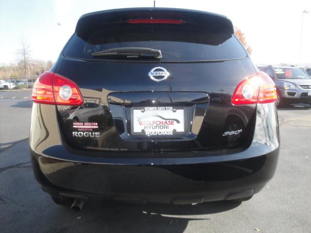 Nissan Rogue 2010 photo 2