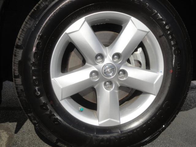 Nissan Rogue 2010 photo 3
