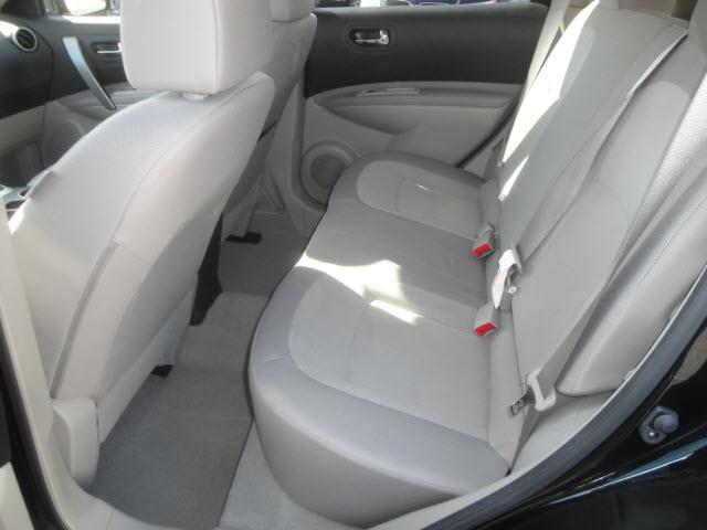 Nissan Rogue 2010 photo 5
