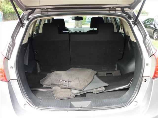 Nissan Rogue 2010 photo 4