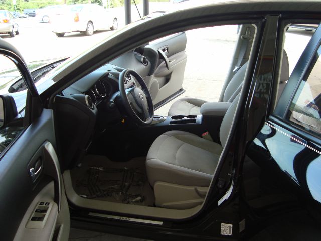 Nissan Rogue Hard Top And Soft SUV