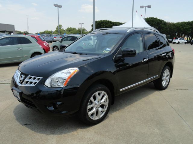 Nissan Rogue 2011 photo 1