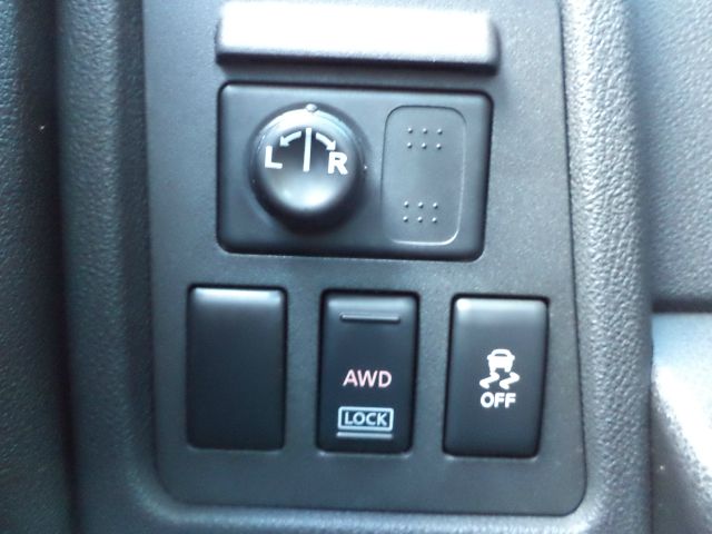 Nissan Rogue 2011 photo 2