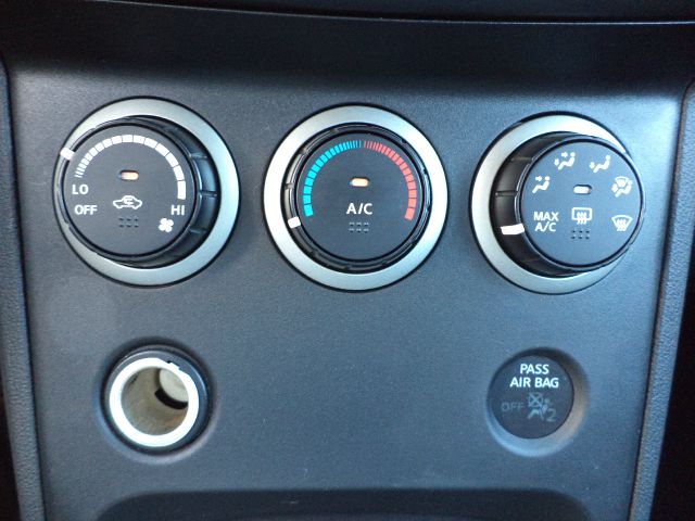 Nissan Rogue 2011 photo 7