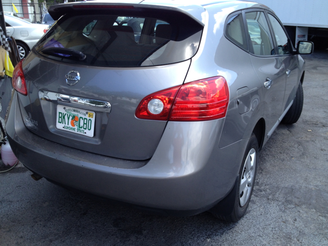 Nissan Rogue 2011 photo 2