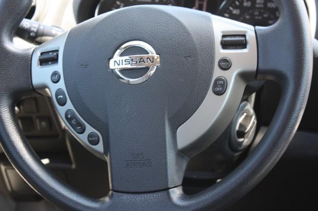 Nissan Rogue 2011 photo 11