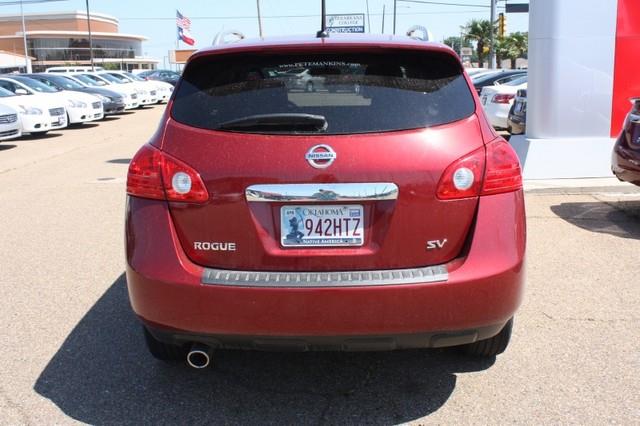 Nissan Rogue 2011 photo 17
