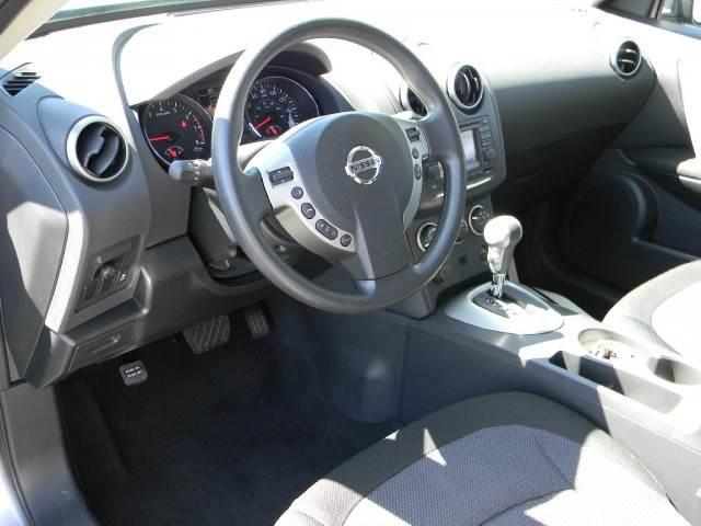 Nissan Rogue 2011 photo 1
