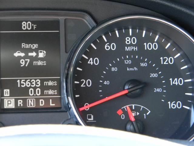 Nissan Rogue 2011 photo 2