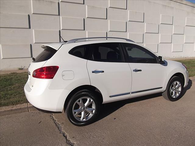 Nissan Rogue 2011 photo 3