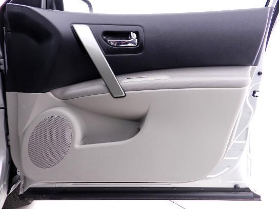 Nissan Rogue 2012 photo 9