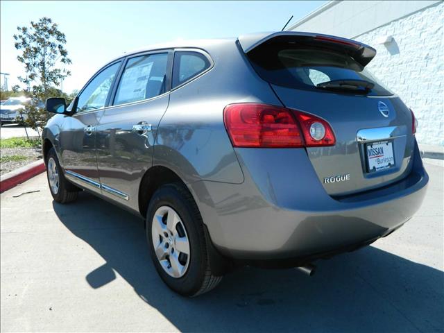 Nissan Rogue 2013 photo 2