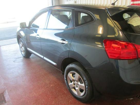 Nissan Rogue Touring / AWD SUV