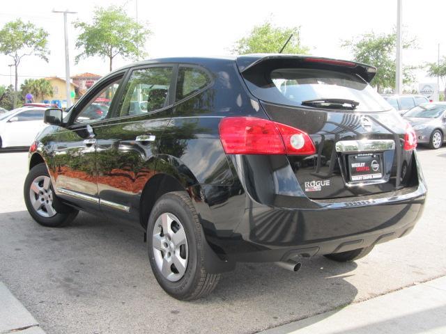 Nissan Rogue 2013 photo 2