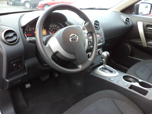 Nissan Rogue 2013 photo 2