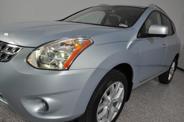 Nissan Rogue 2013 photo 2