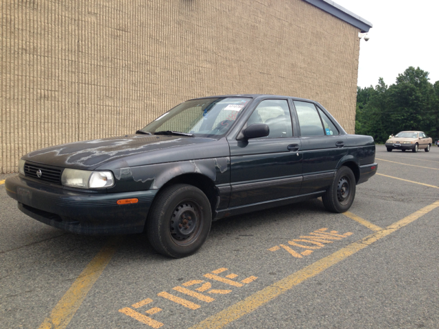 Nissan Sentra 1994 photo 2