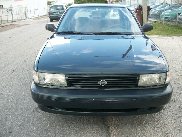 Nissan Sentra 1994 photo 15