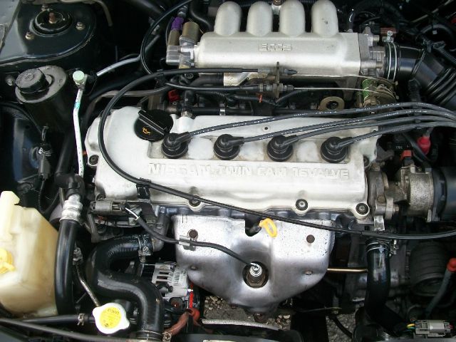 Nissan Sentra 1994 photo 4
