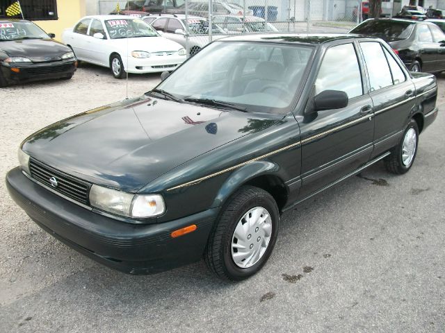 Nissan Sentra 1994 photo 6