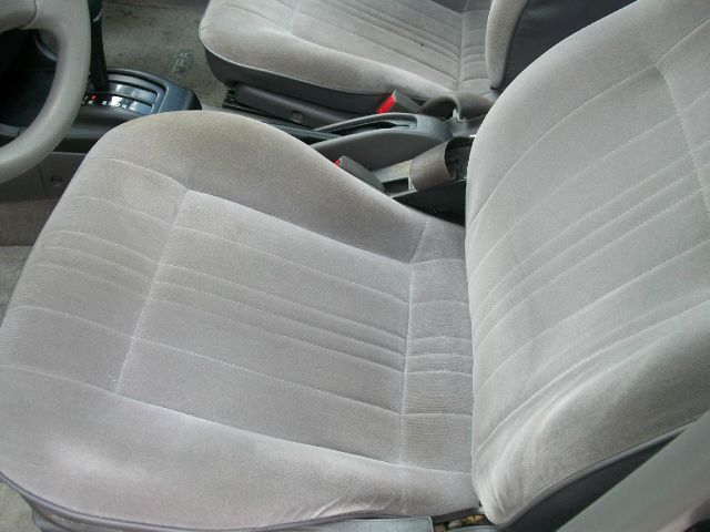 Nissan Sentra 1994 photo 9