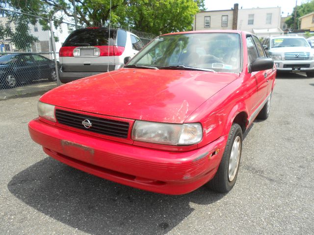 Nissan Sentra 1994 photo 13