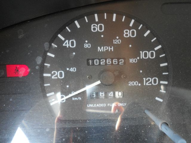 Nissan Sentra 1994 photo 3