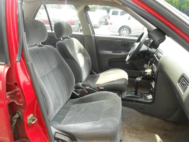 Nissan Sentra 1994 photo 8