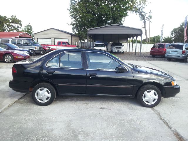 Nissan Sentra 1995 photo 2