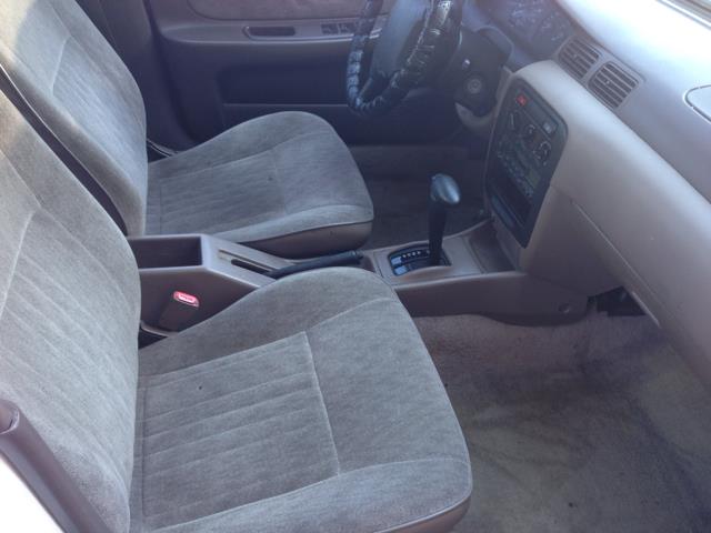 Nissan Sentra 1995 photo 1