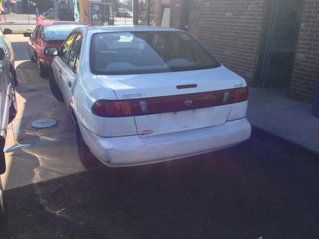 Nissan Sentra 1995 photo 3