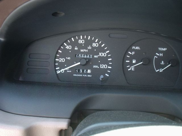 Nissan Sentra 1996 photo 5