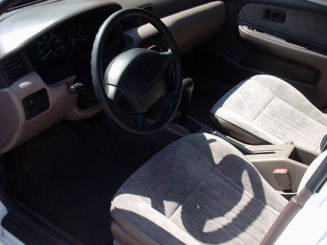Nissan Sentra 1996 photo 6