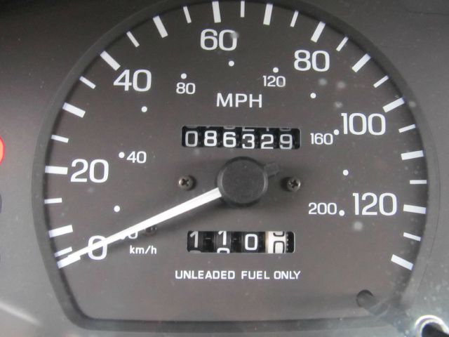 Nissan Sentra 1996 photo 8