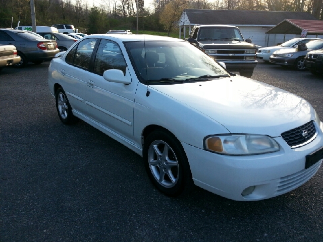 Nissan Sentra 2000 photo 3