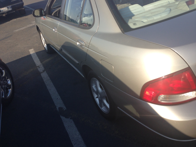 Nissan Sentra 2000 photo 3