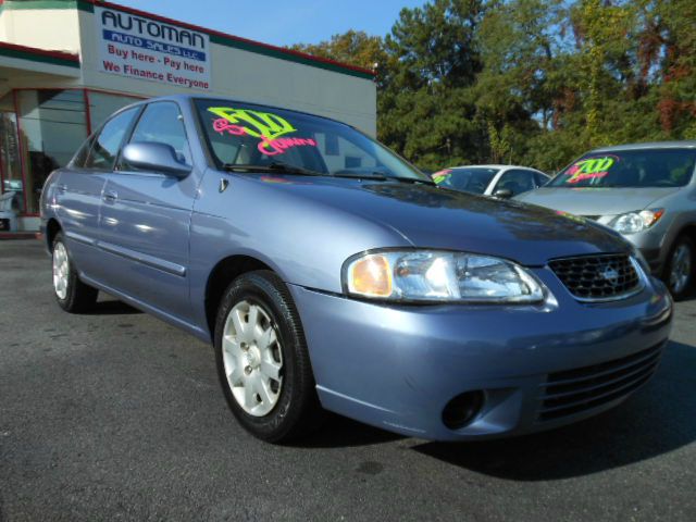 Nissan Sentra 2000 photo 1