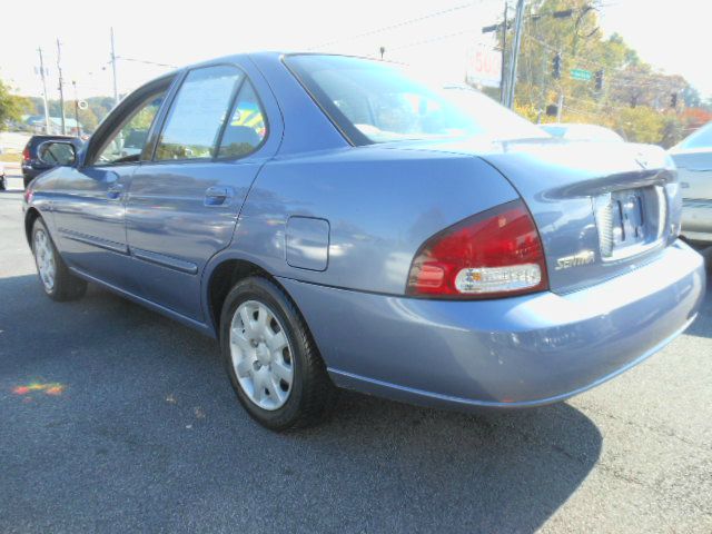 Nissan Sentra 2000 photo 3