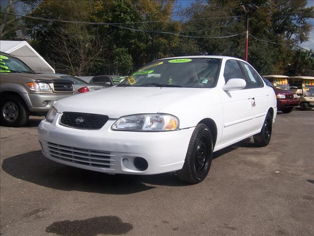 Nissan Sentra 2001 photo 2