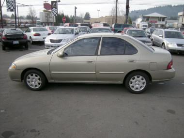 Nissan Sentra 2001 photo 1