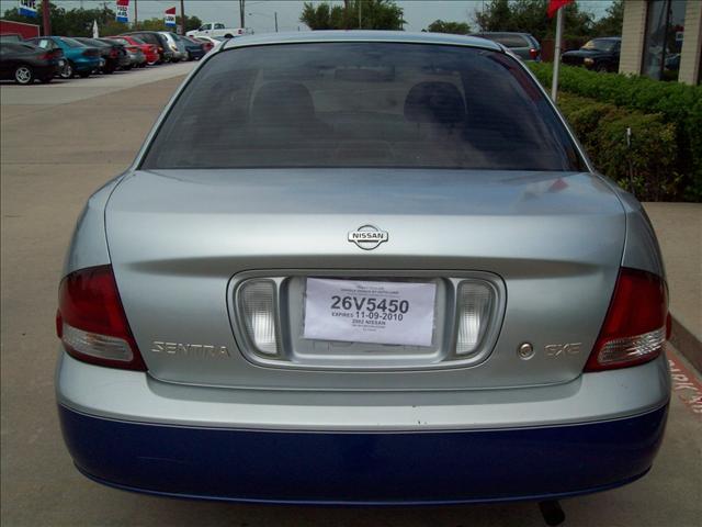 Nissan Sentra 2001 photo 5
